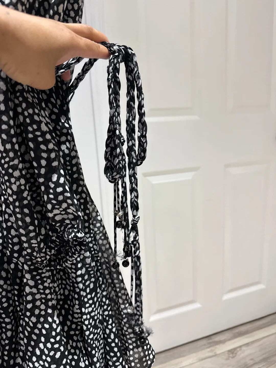 Zara XS Black & White Print Dress image indicator(4)