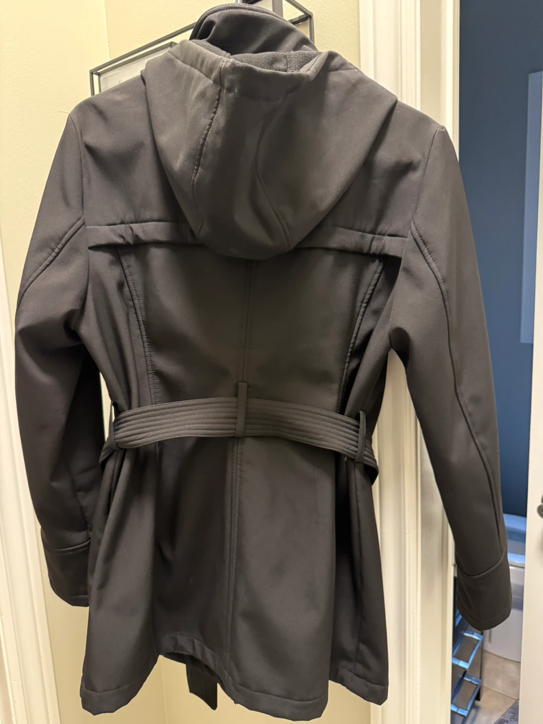 DKNY black belted jacket - photo 3