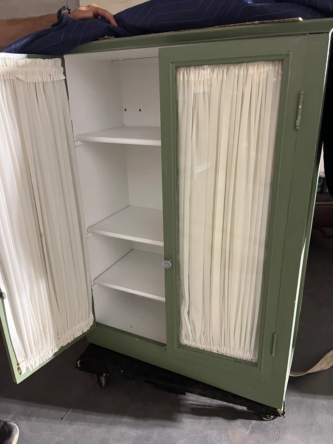 Green Vintage China Cabinet & Base - photo 2