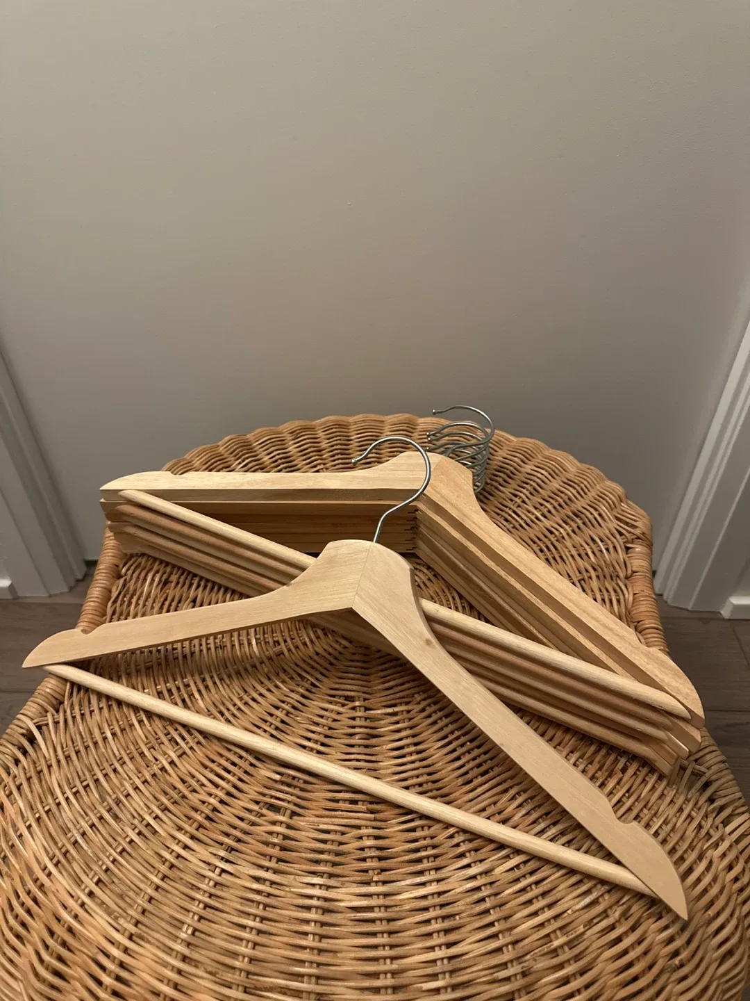 Solid wood Clothes Hangers thumbnail