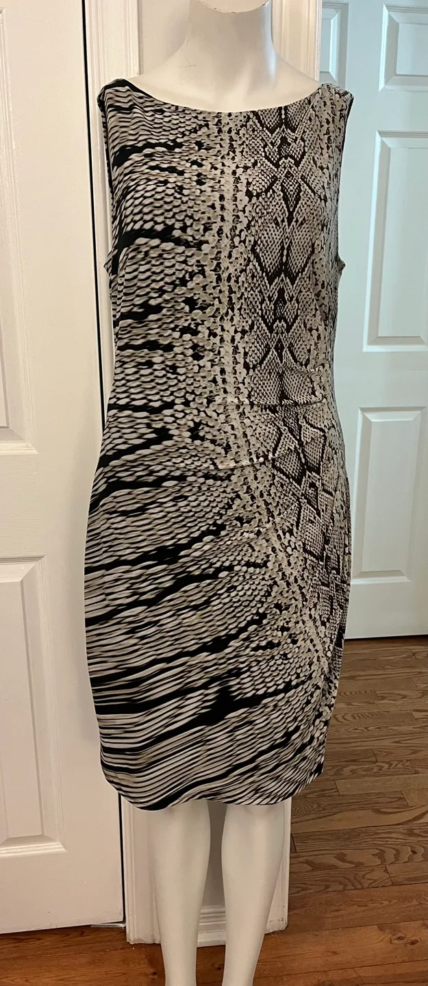 Anne Klein Size 8 Dress image indicator(3)