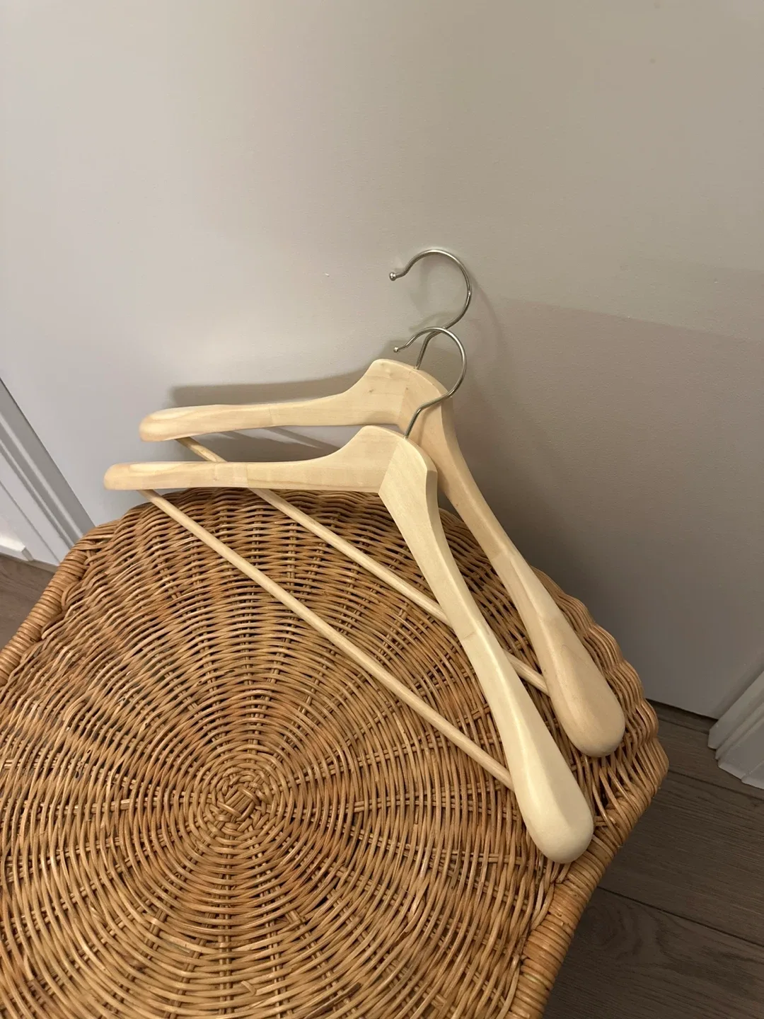Solid wood Clothes Hangers thumbnail