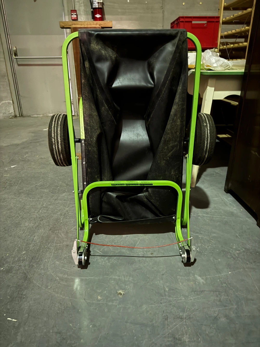 Leaf & Yard Fold-A-Cart - photo 3
