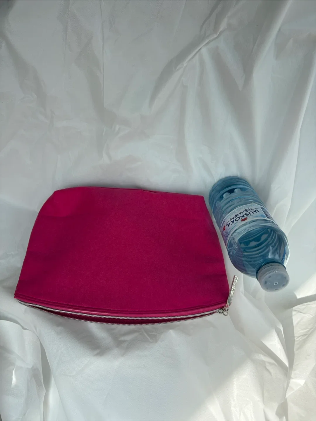 Pretty Pink Cosmetic Bag image indicator(3)