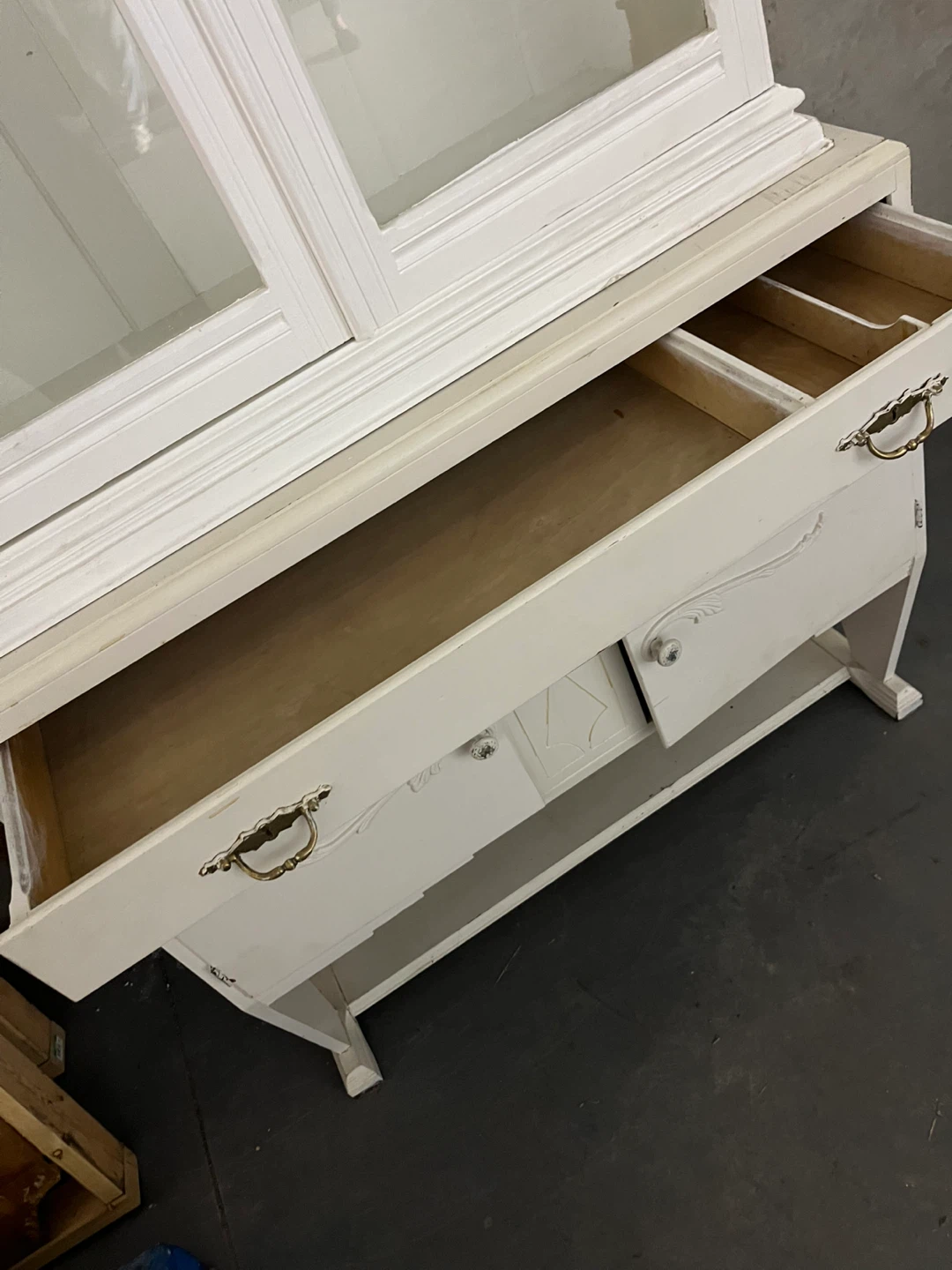 Antique White China Cabinet - photo 4