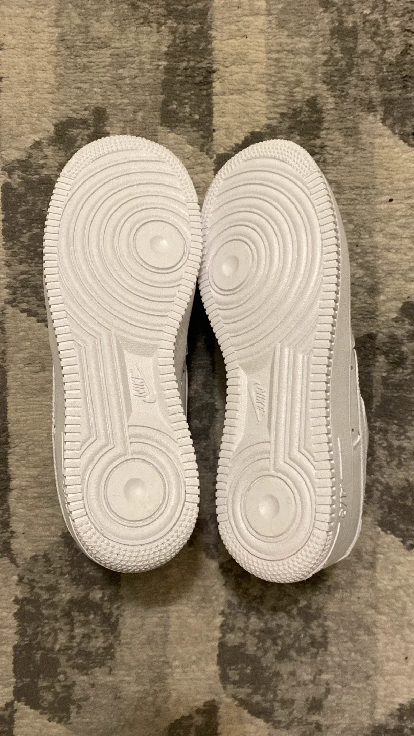 Nike AirForce 1 ‘07 “White” - Size 10 image indicator(5)