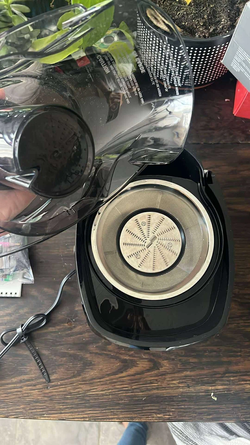 Cuisinart Juicer - photo 4
