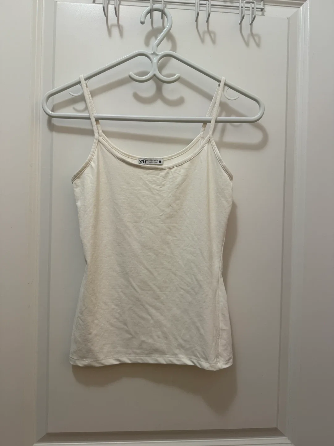 Zara White Tank Top - Size S thumbnail