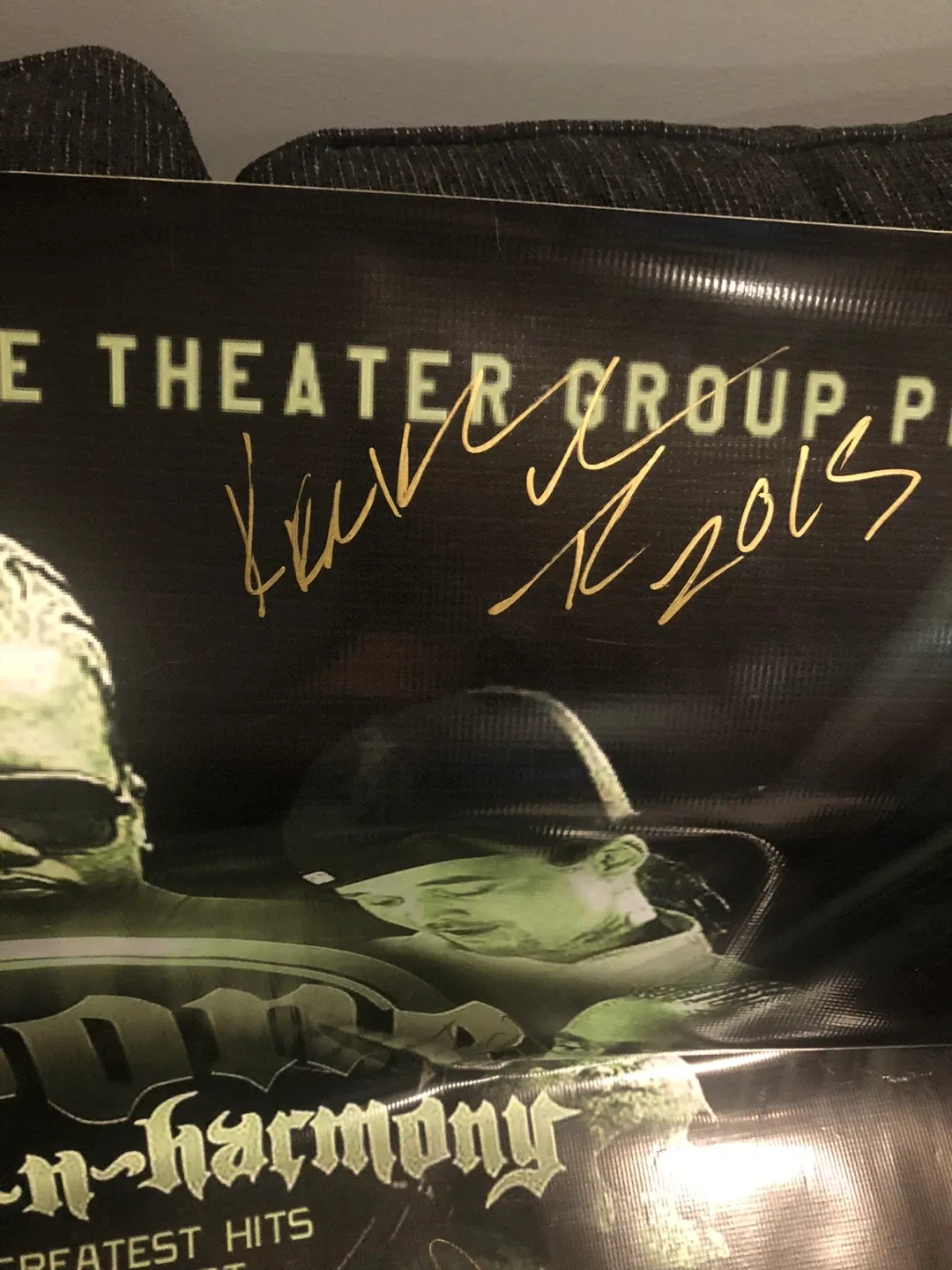 Bone thugs n harmony and autographs image indicator(2)