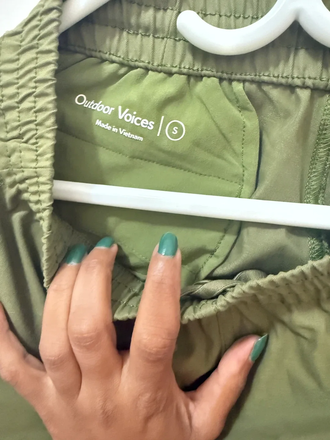 Outdoor Voices Olive Green Pants - Size S image indicator(2)