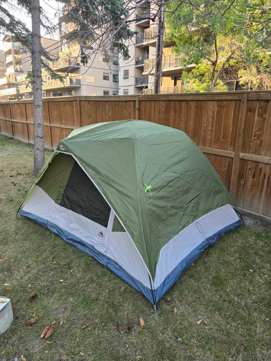 3–4 Person Campingt Tent - photo 2