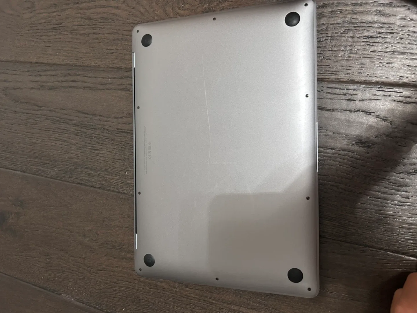 MacBook Air 2020- Silver image indicator(10)