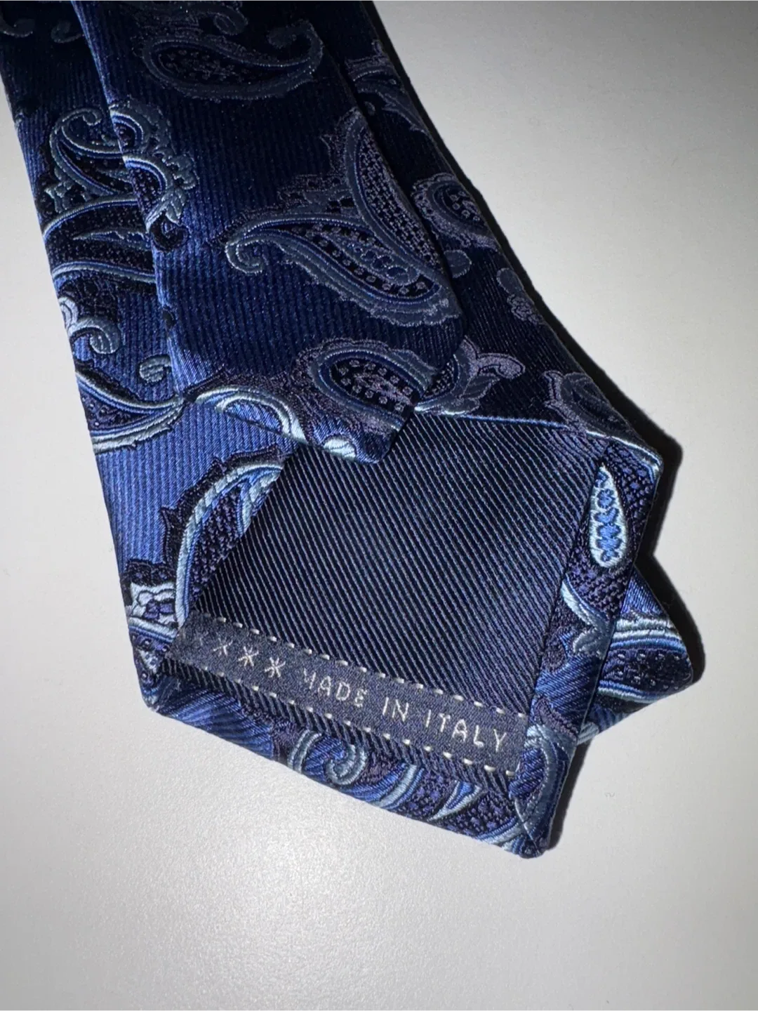 Ermenegildo Zegna Blue Paisley Tie - Made in Italy image indicator(3)