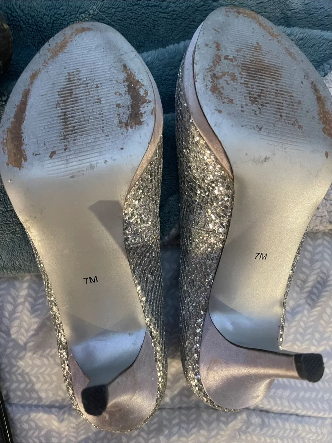 ✨Glitter Heels✨ image indicator(5)