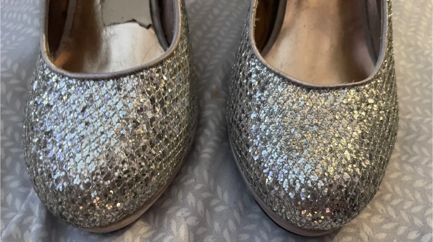 ✨Glitter Heels✨ image indicator(7)