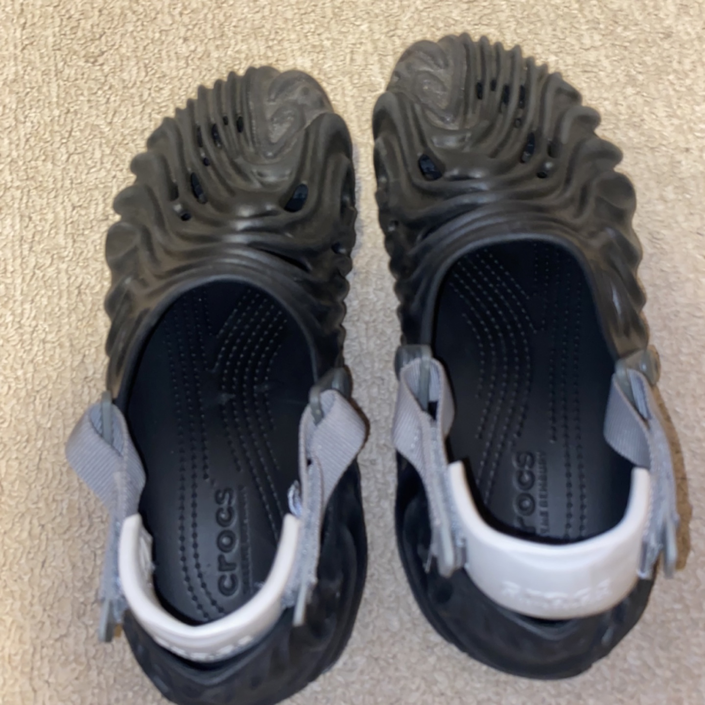 Black Salehe Bembury Crocs