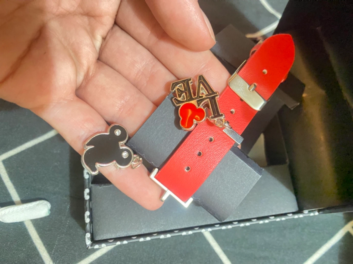 Disney Mickey Mouse Watch - Red Strap - photo 2