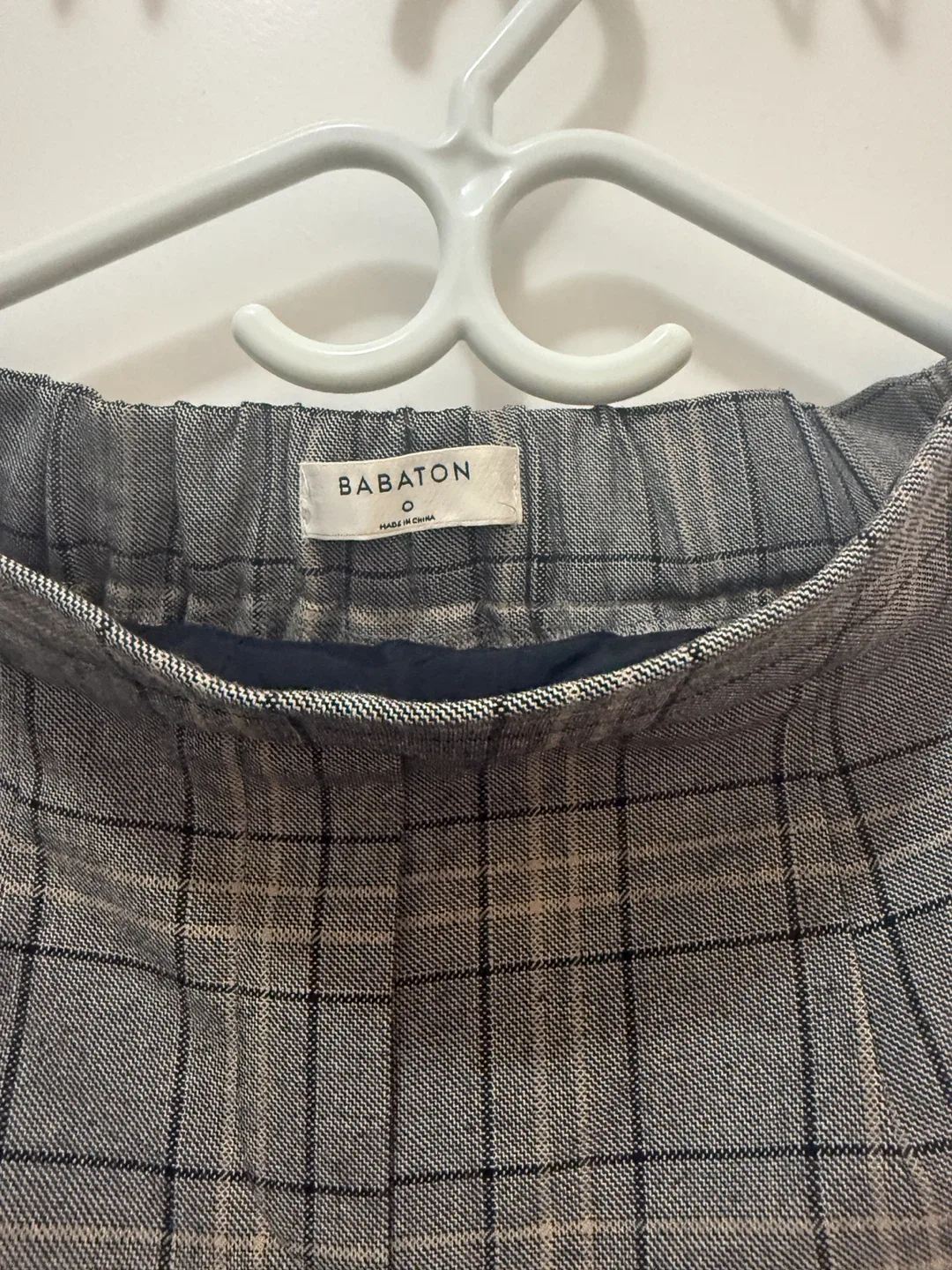 Babaton Plaid Pants Size 4 image indicator(2)
