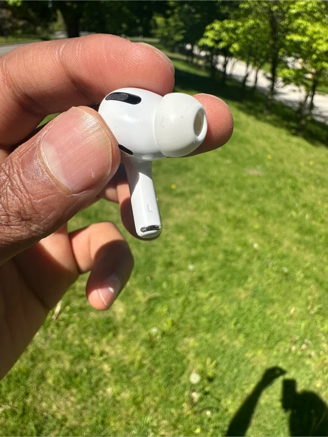 Apple AirPods Pro (left Ear) first gen thumbnail