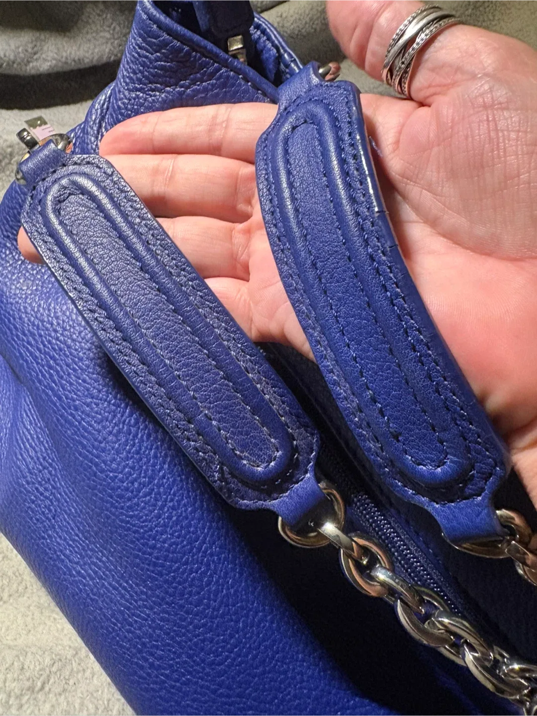 Danier Leather- Blue Leather Chain Handbag image indicator(4)