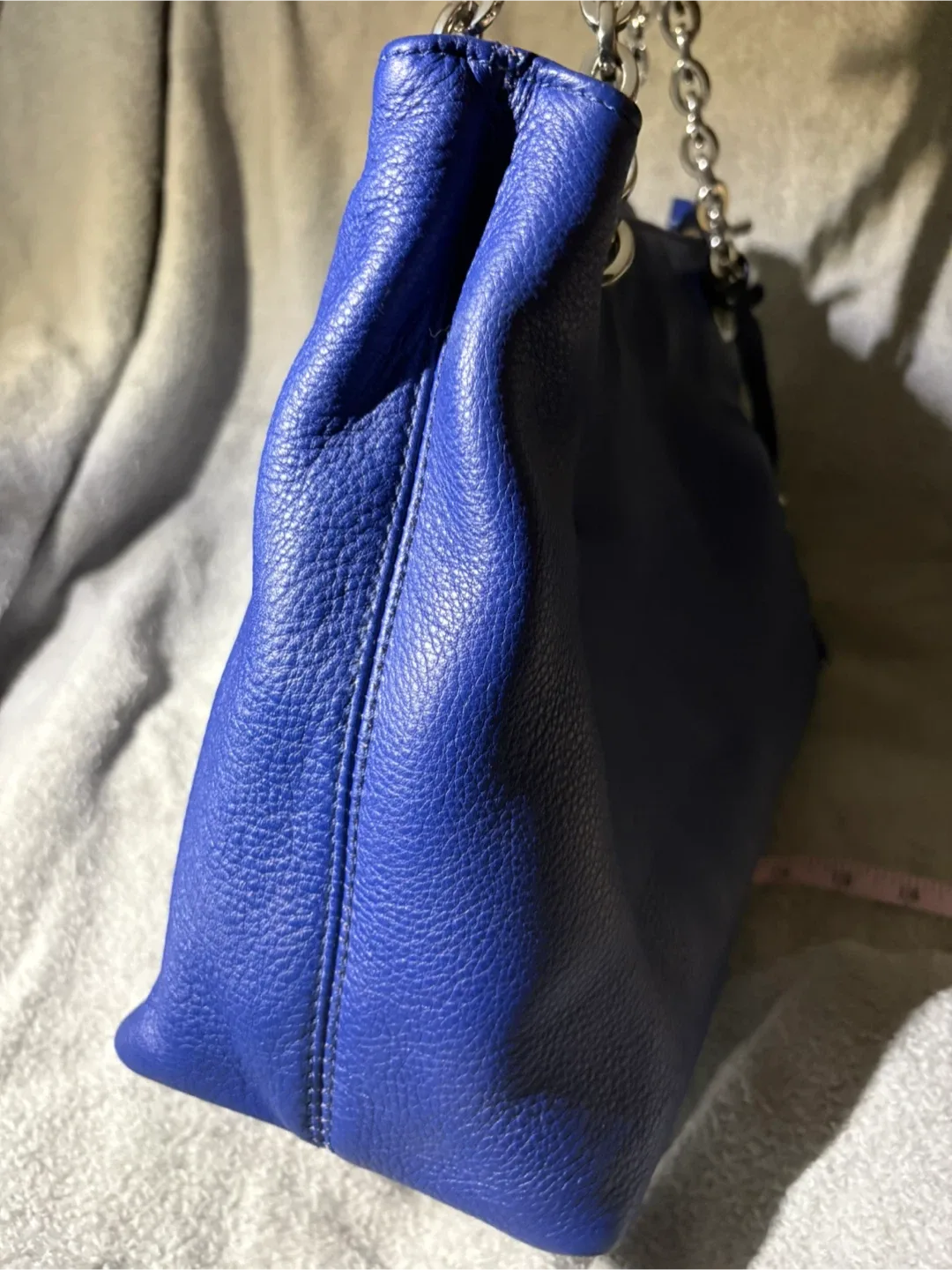 Danier Leather- Blue Leather Chain Handbag image indicator(9)