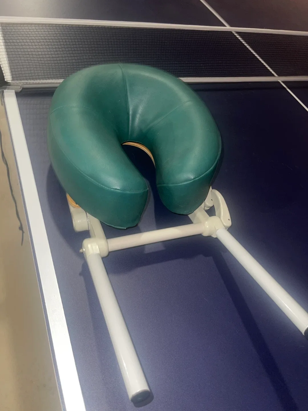 Green Portable Massage Table image indicator(2)