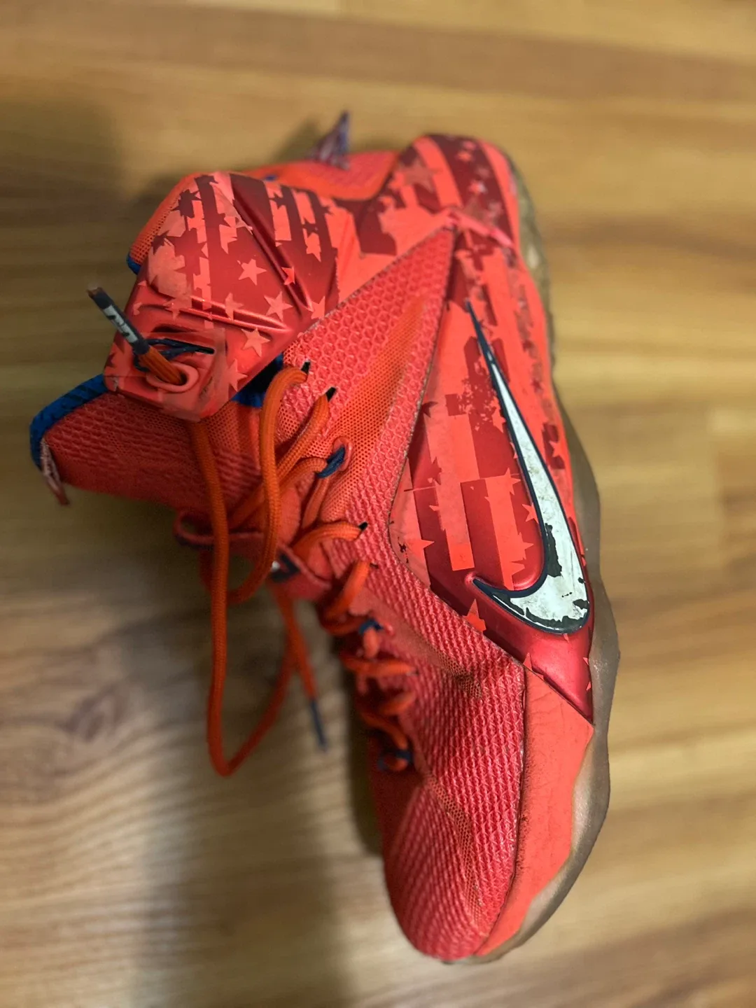 Nike LeBron 12 Red Basketball Shoes image indicator(2)
