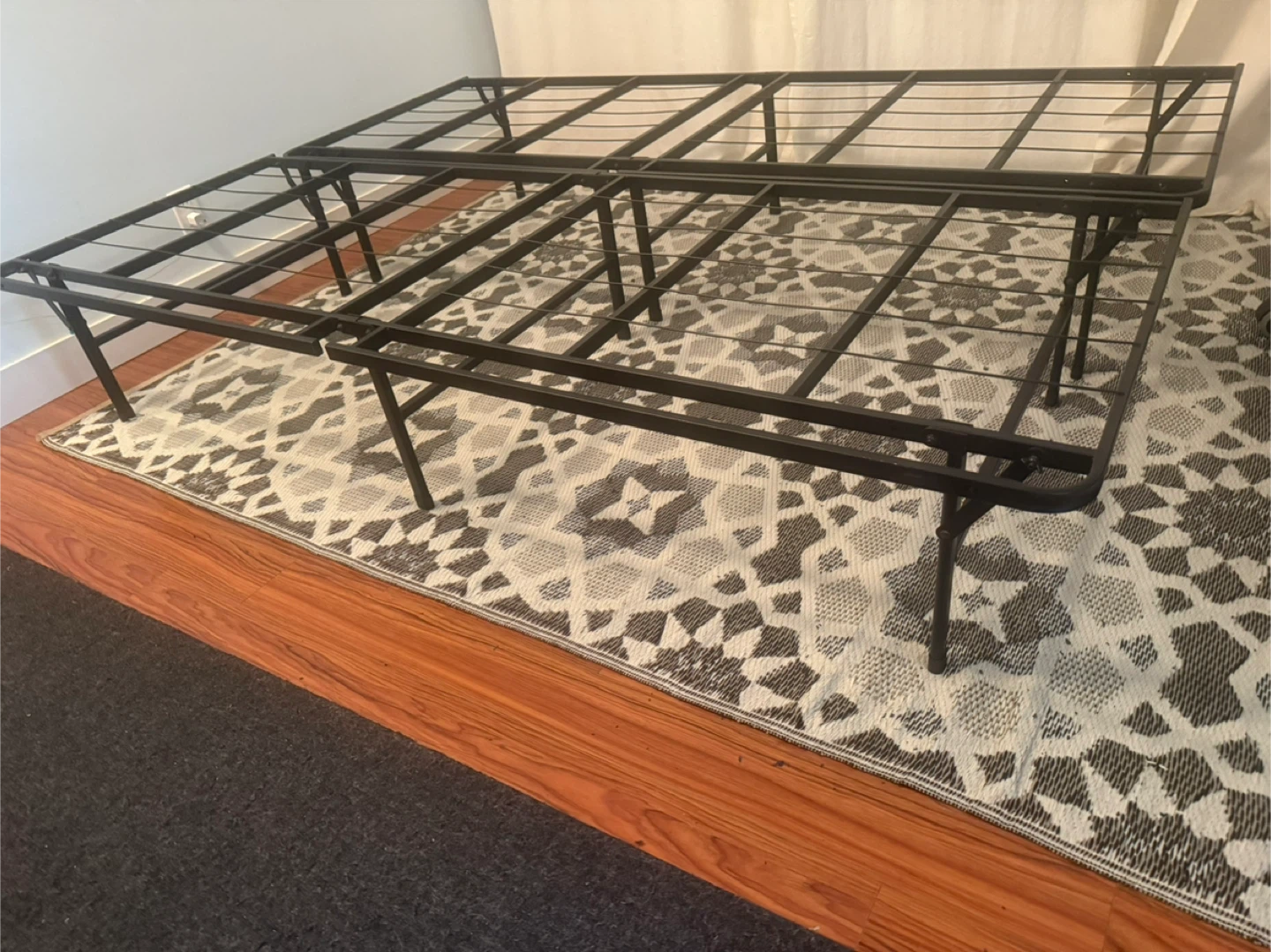 Metal Bed Frame (Full/Double)