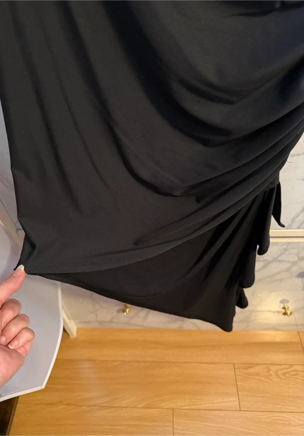 Bebe Black Ruched pencil Skirt - Size S image indicator(3)