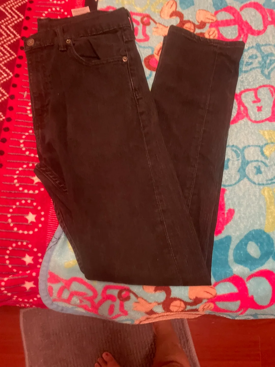 Women’s. Levi Strauss & Co. Size 32 skinny jeans image indicator(8)