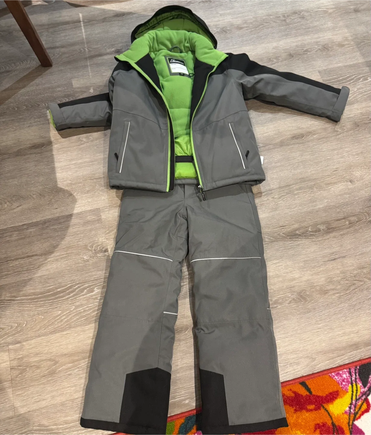 Stormrock Kids' Snowsuit - Size 10 image indicator(3)