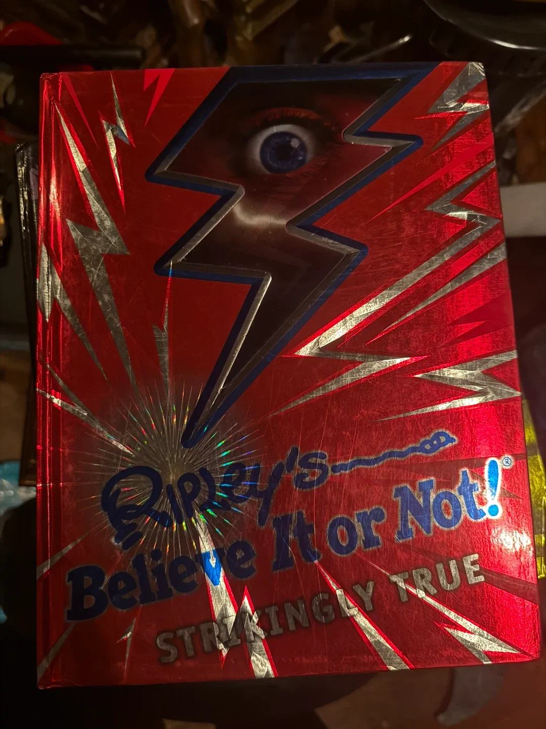 Ripley's Believe It or Not! Book thumbnail