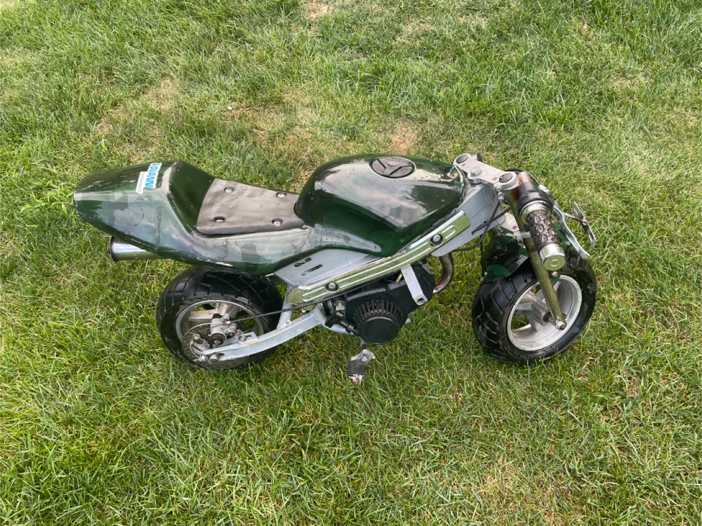 Giovanni Motorsports Gas Powered Pocket Bike Motorcycle - Green - photo 2