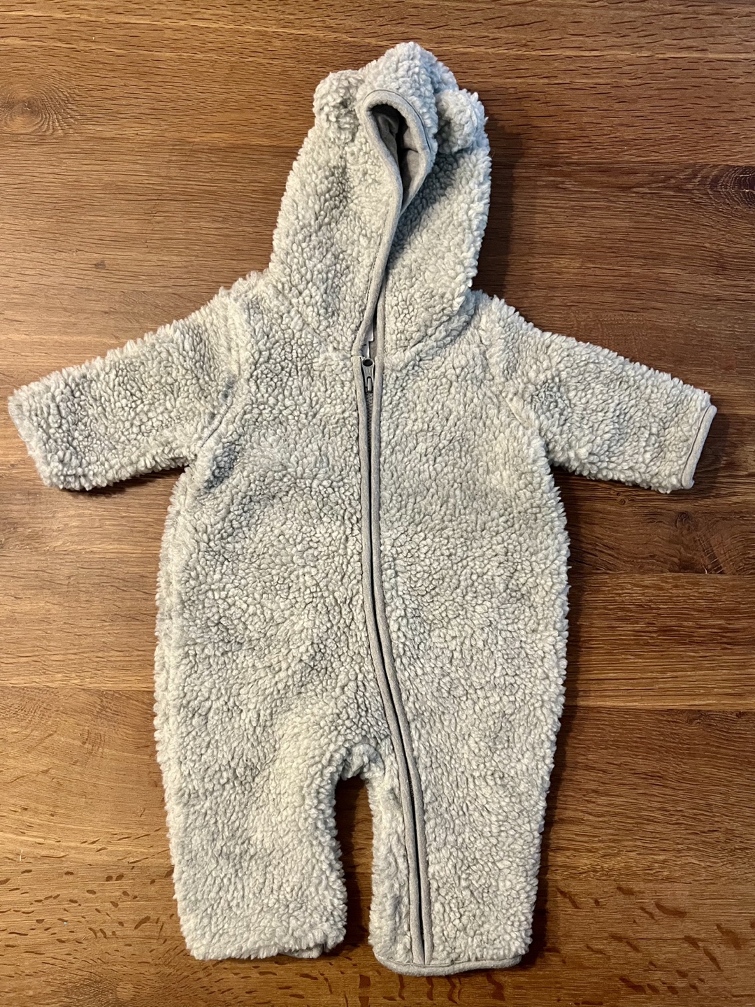 GAP Baby Sherpa Bear Onesie - photo 2