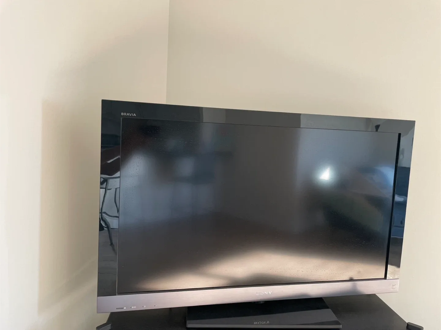 40-inch Sony TV: full HD LCD thumbnail