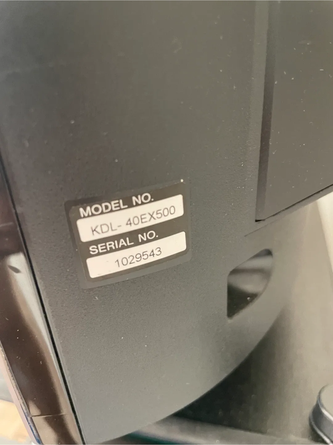 40-inch Sony TV: full HD LCD image indicator(3)