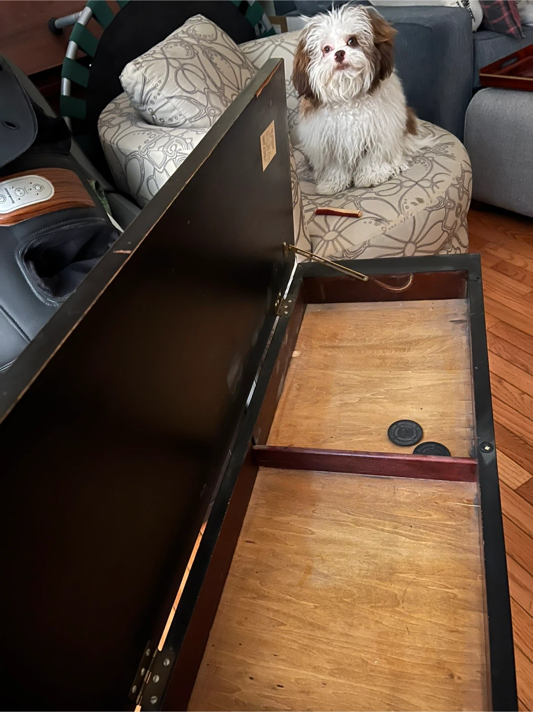 Electric baby grand piano
