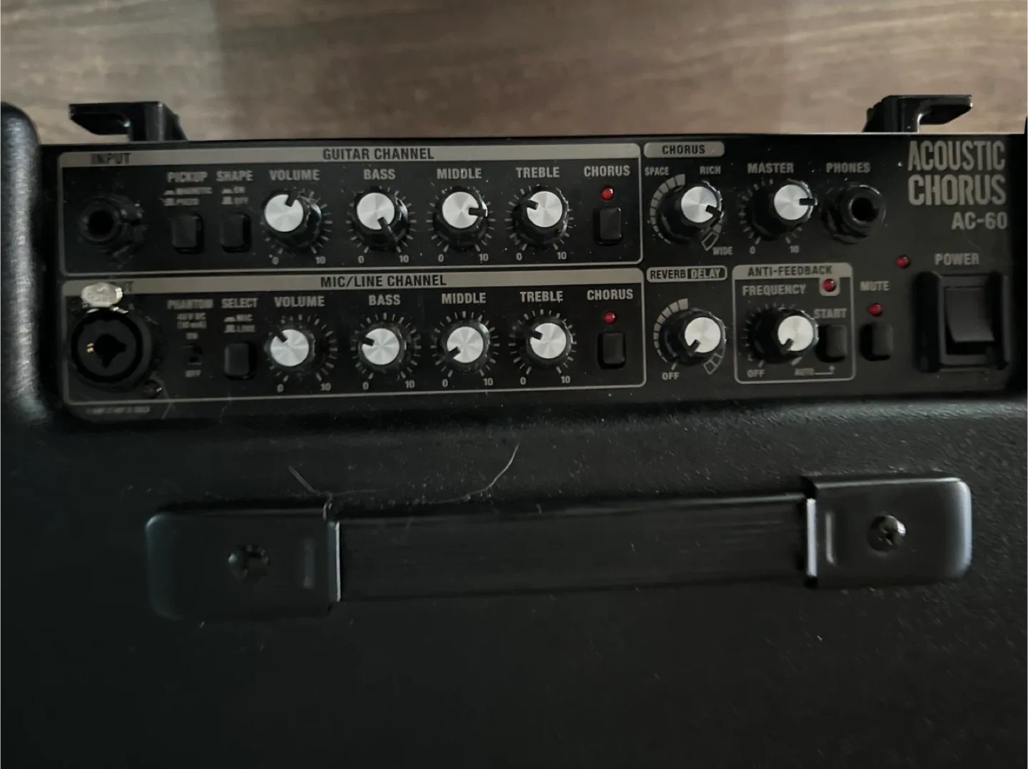 Roland AC-60 Acoustic Chorus Guitar Amplifier image indicator(5)