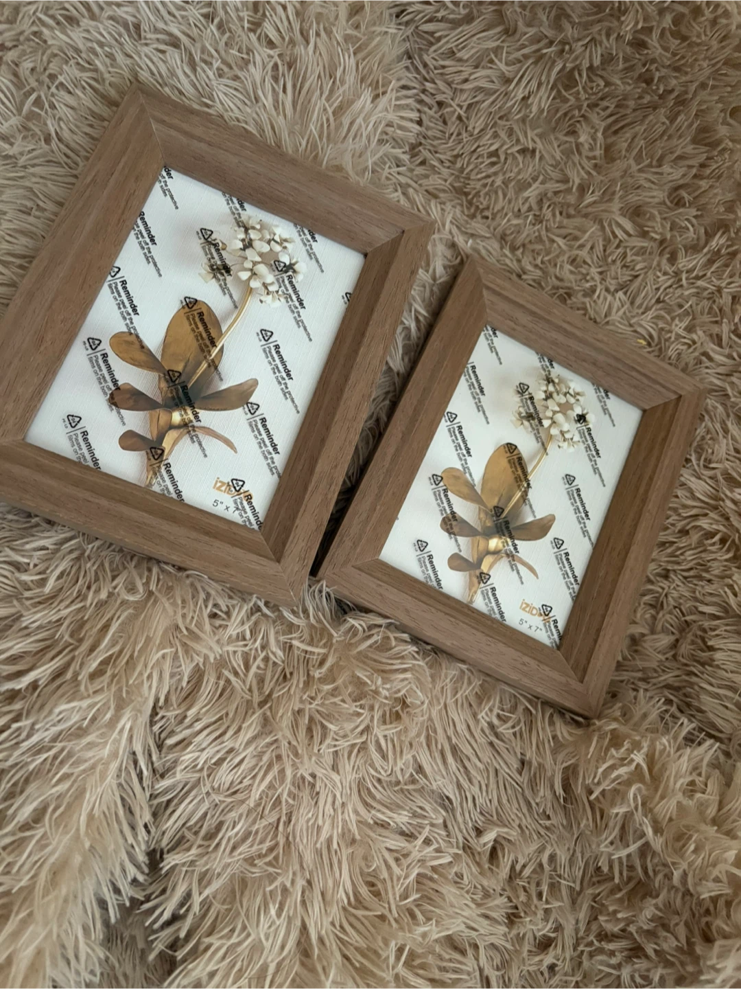 izipix 5x7 Picture Frames - Vintage Brown (2)