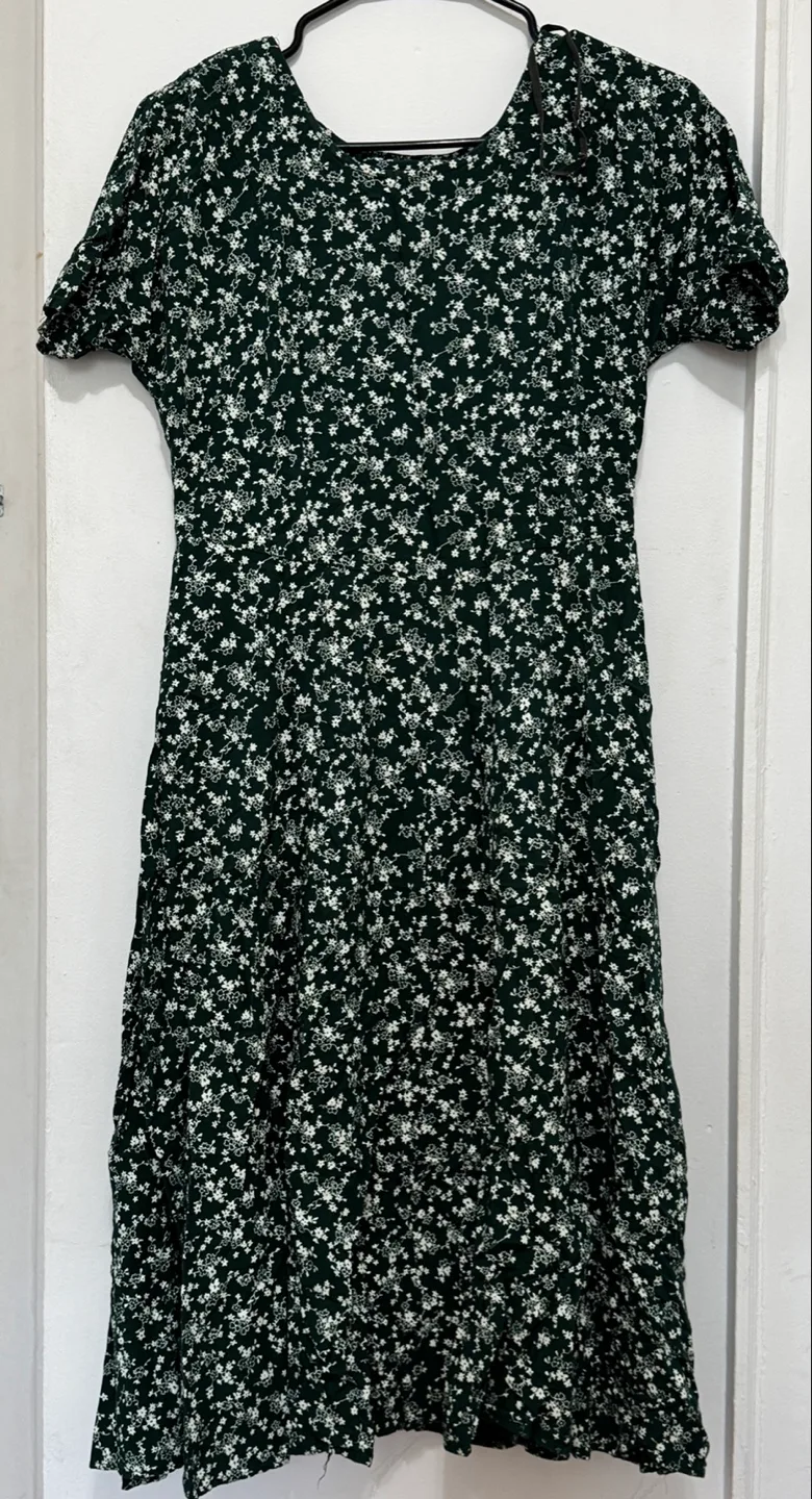 Floral Print Dress - Green and White image indicator(2)