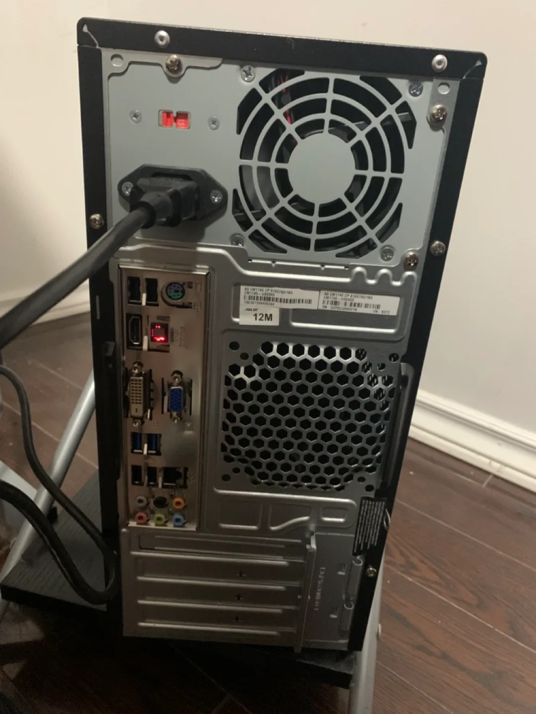 Brand New ASUS Desktop with mouse and keyboard. image indicator(3)