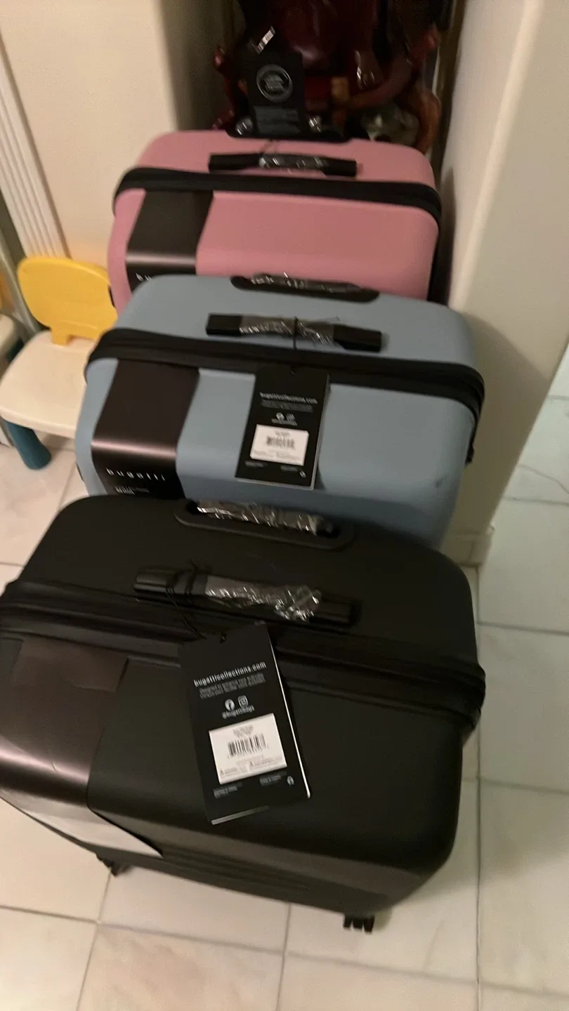 Bugatti Seoul Luggage - Pink 2 pc. 30inch & 21inch image indicator(8)