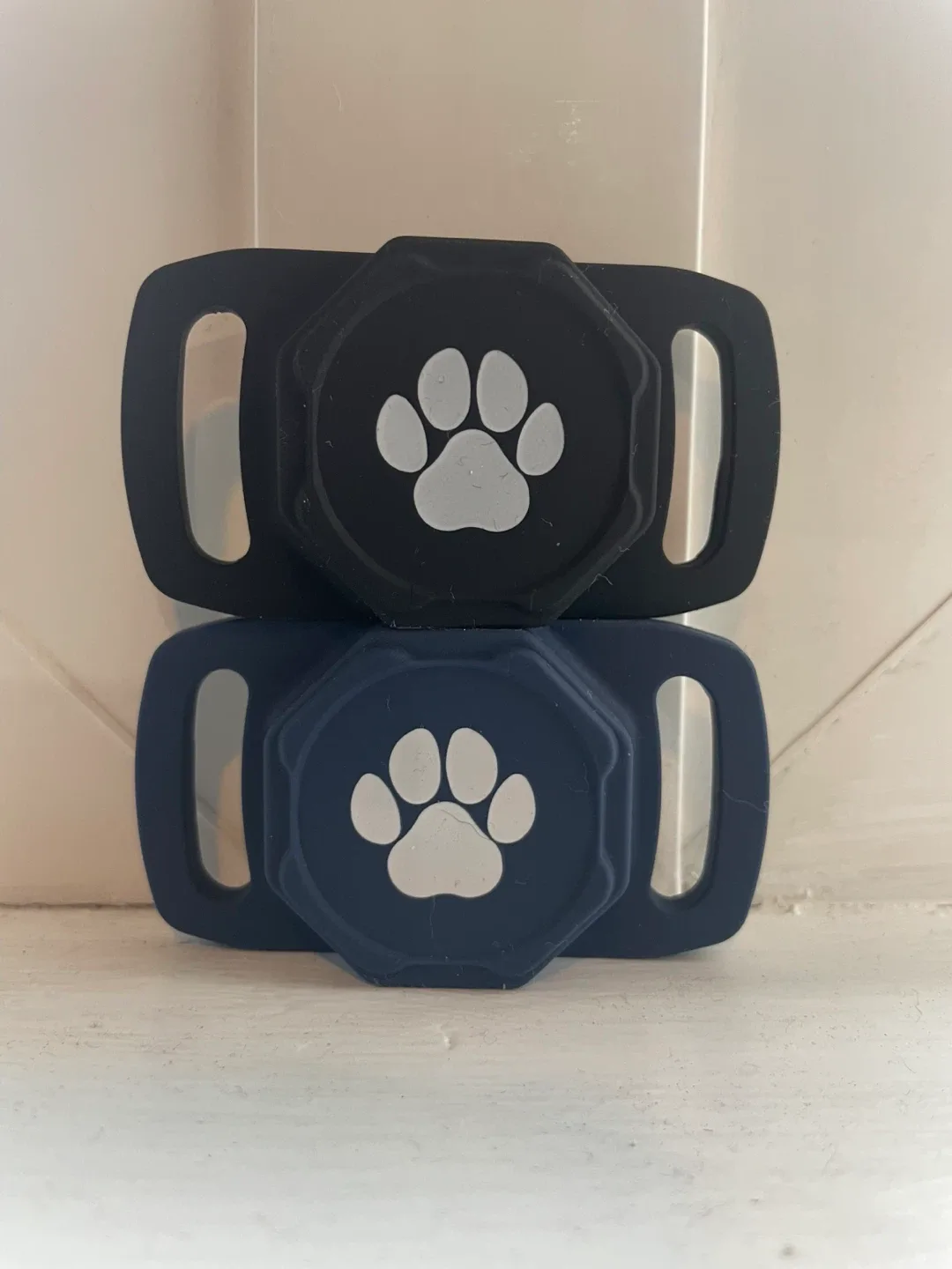 Dog Collar GPS Tracker Holder - Assorted Colours image indicator(4)