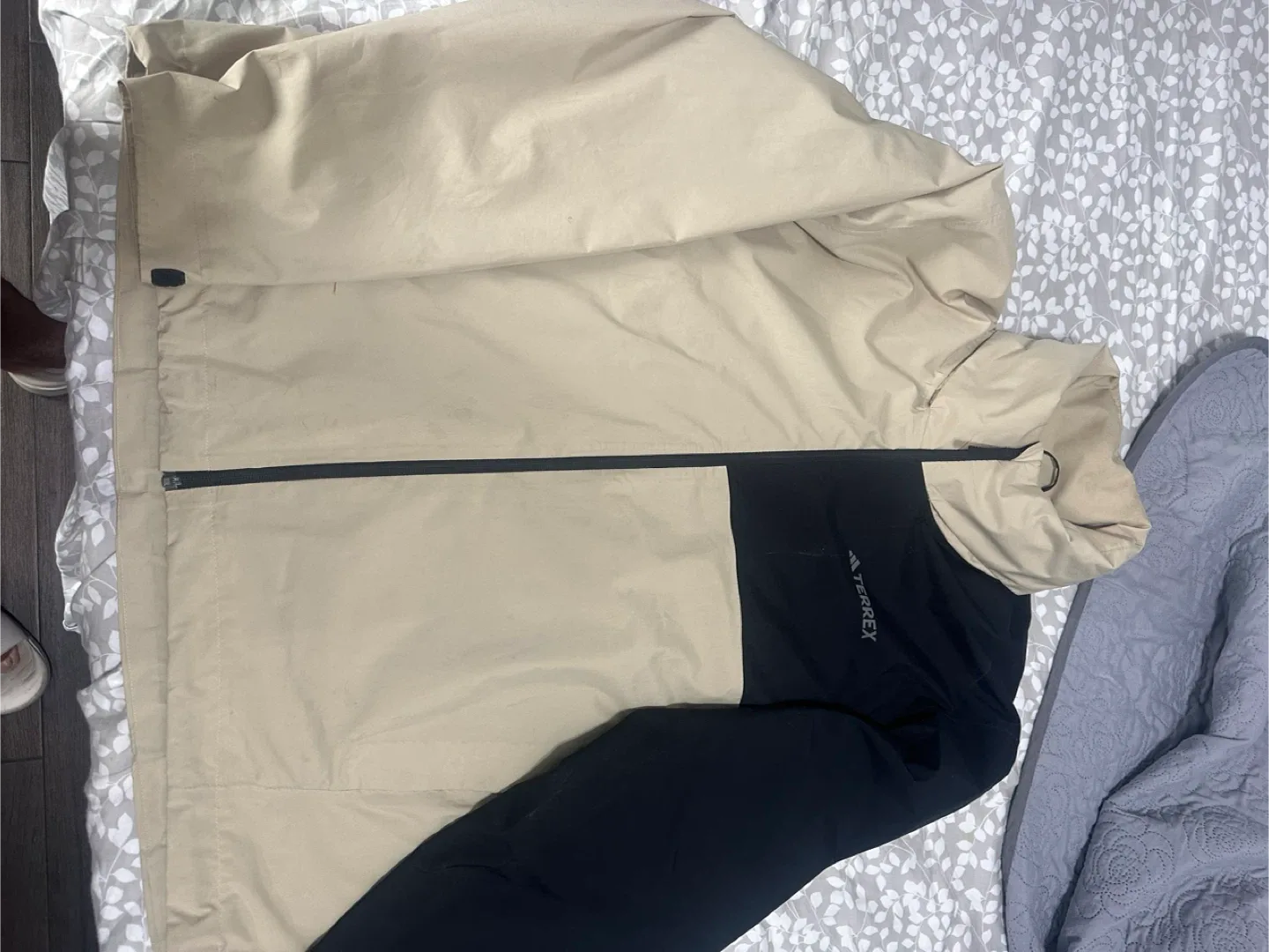 Adidas Terrex Rain Jacket 2XL thumbnail