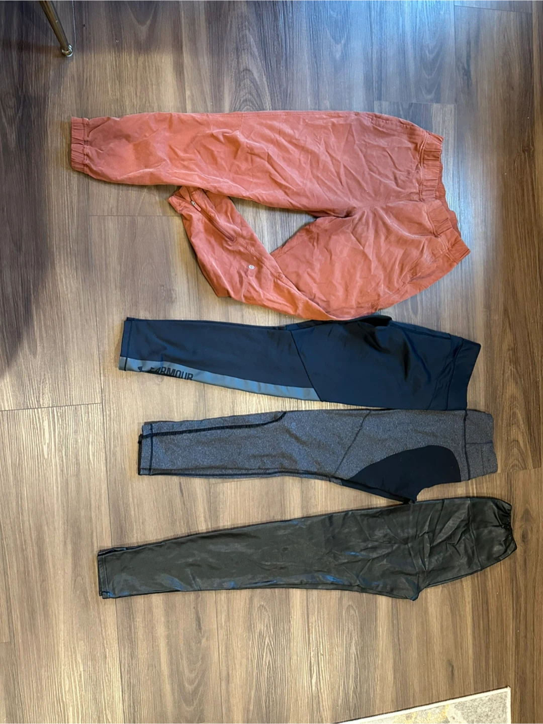 Lululemon & Under Armour Leggings Bundlesize 6
