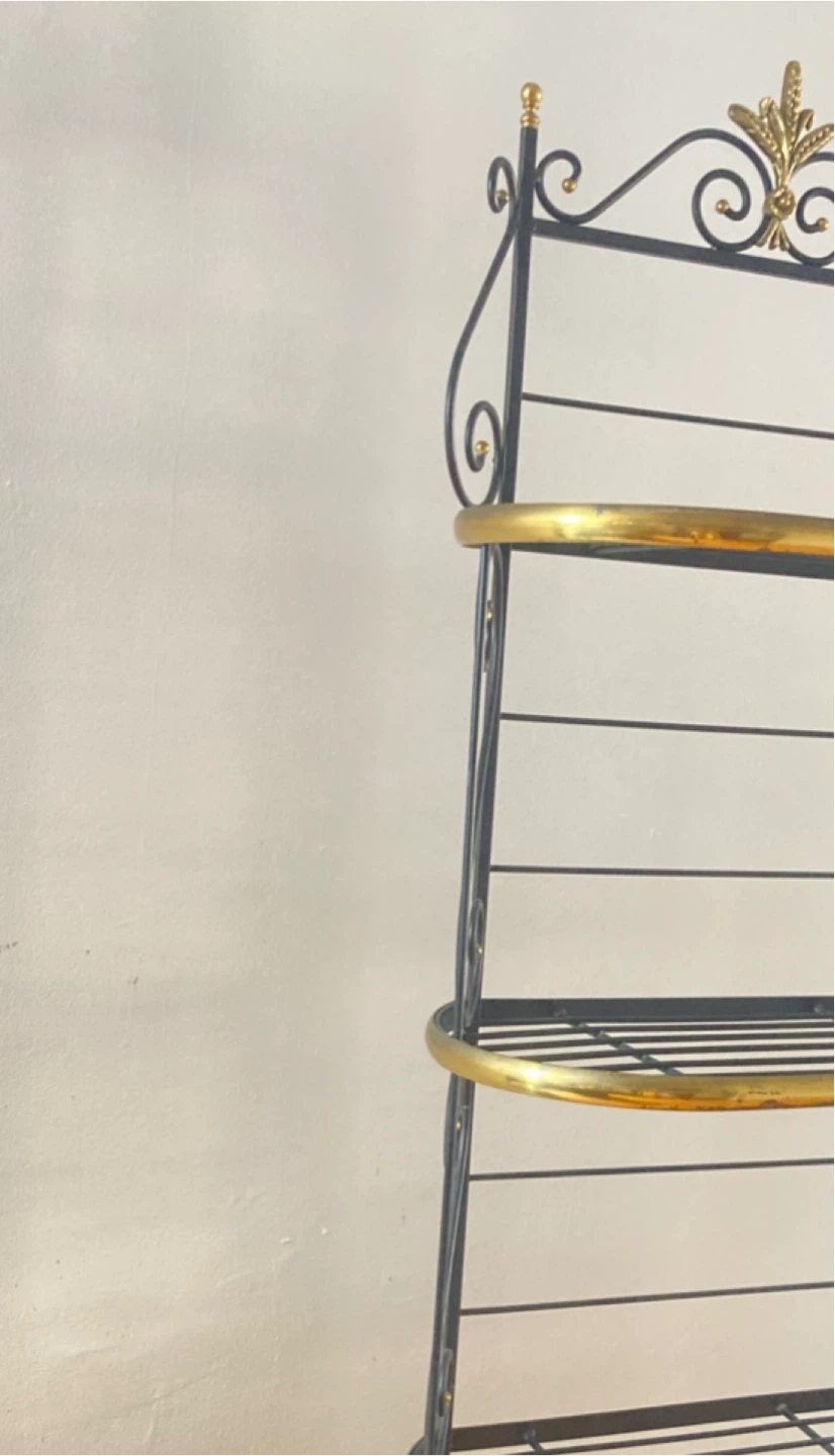 Bakers rack / Plant Stand - photo 2