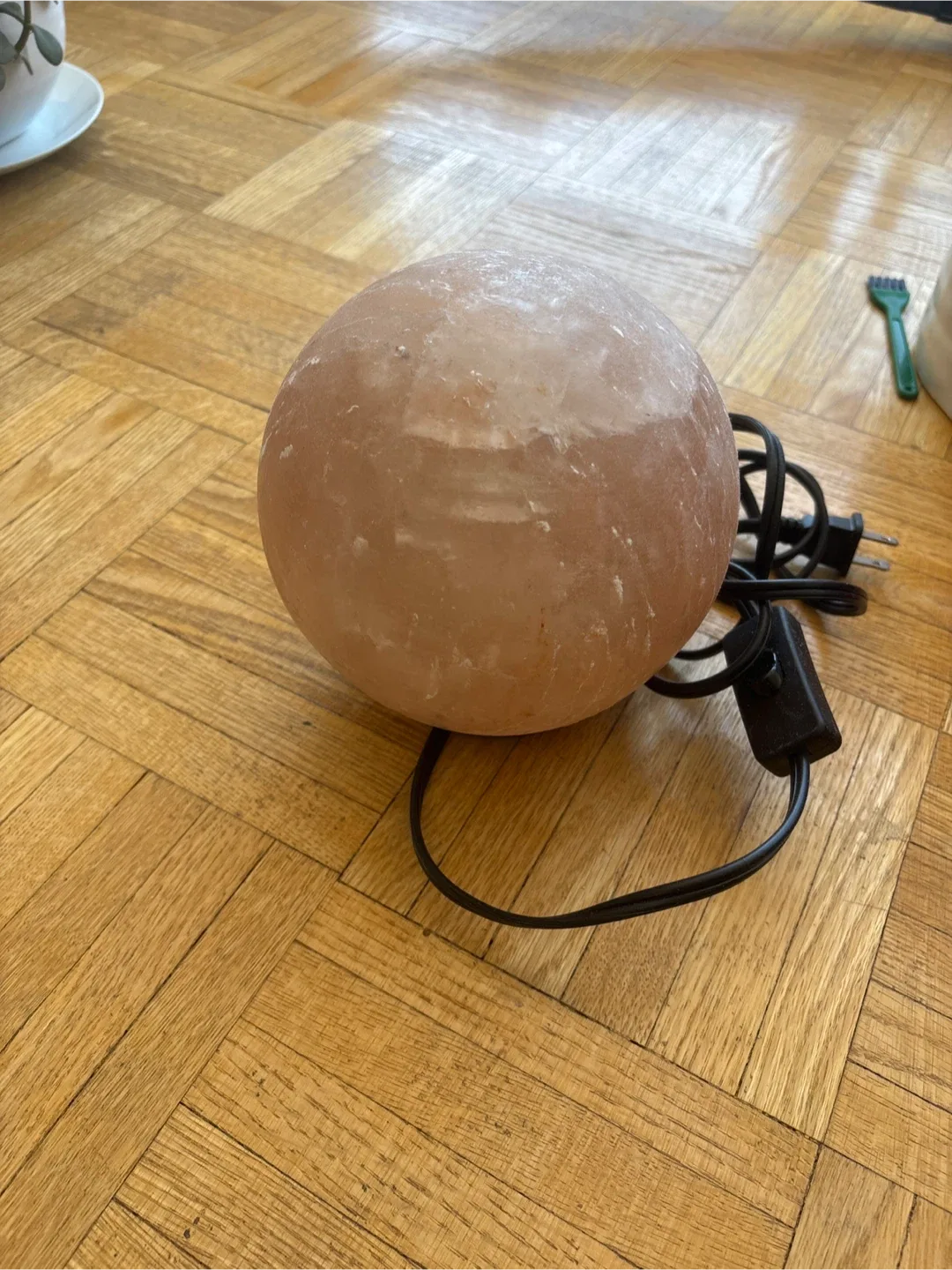 Round Salt Lamp thumbnail