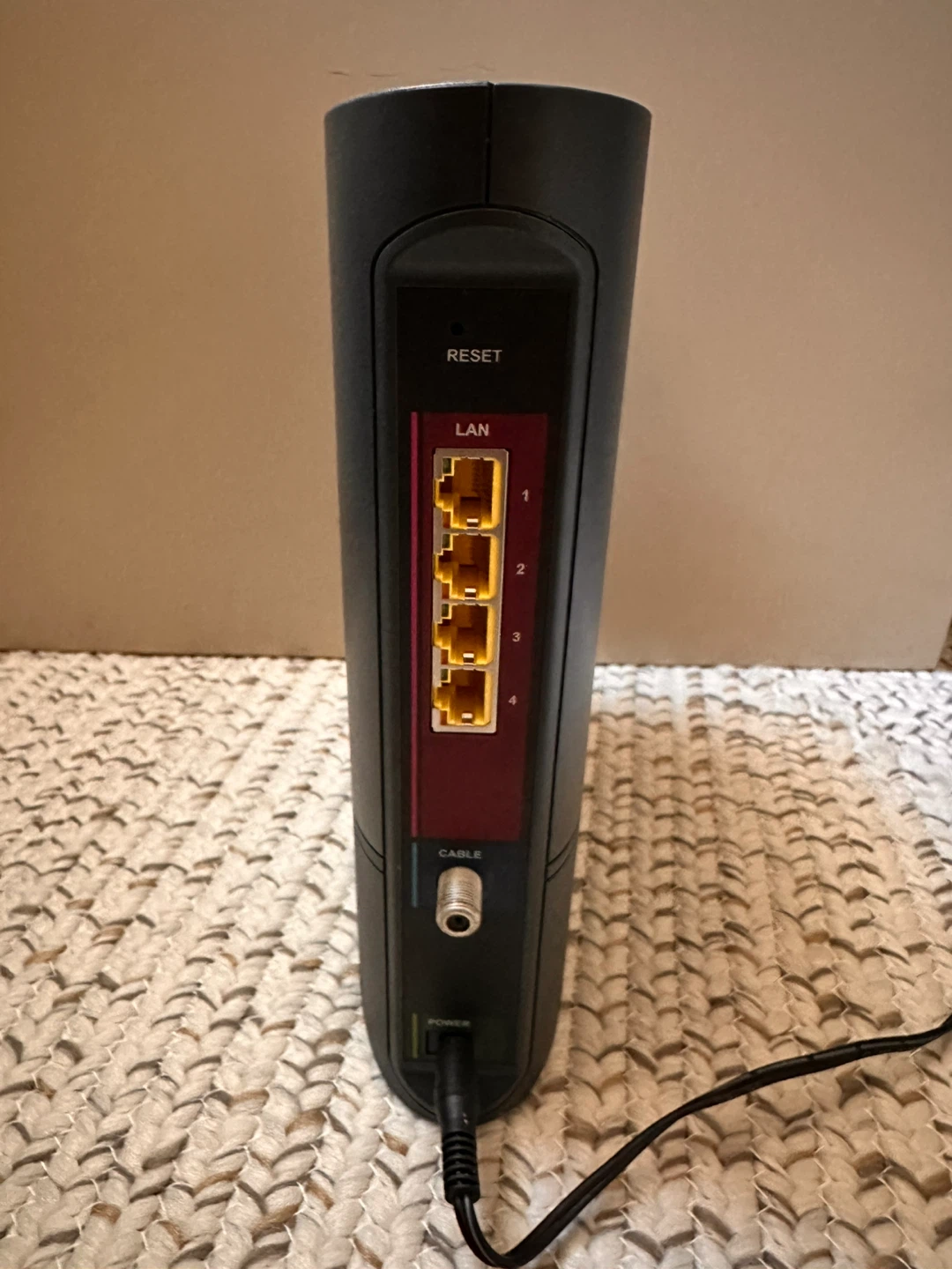 ARRIS SURFboard SBG7600AC2 Cable Modem Router - photo 3