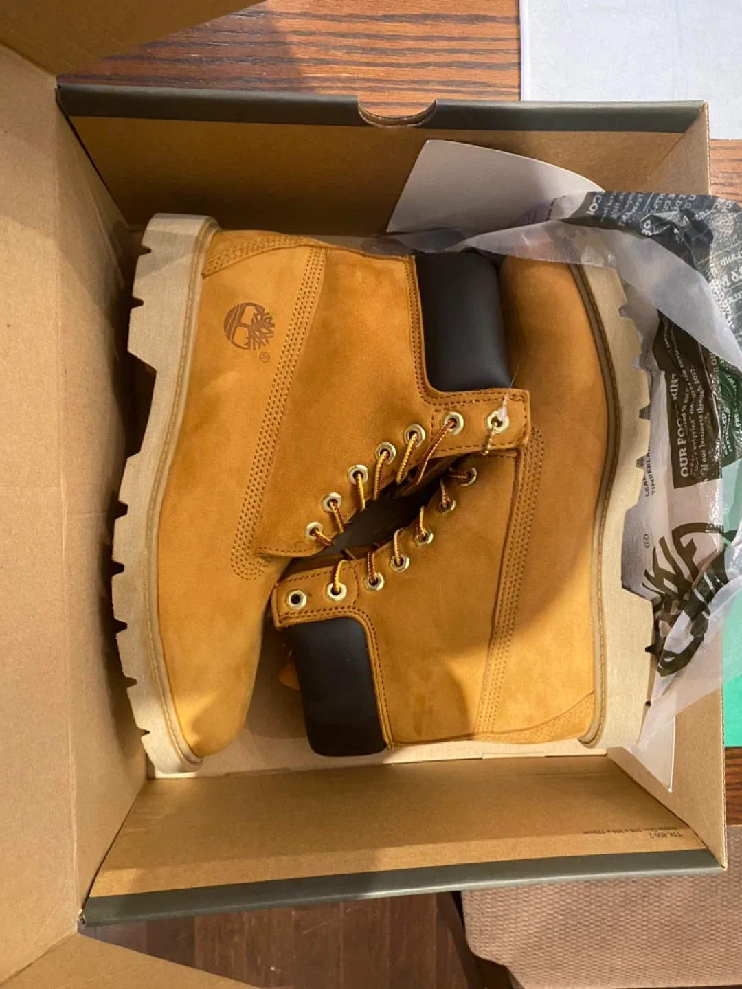 Timberland 6 Inch Waterproof Boots - Size 8 thumbnail