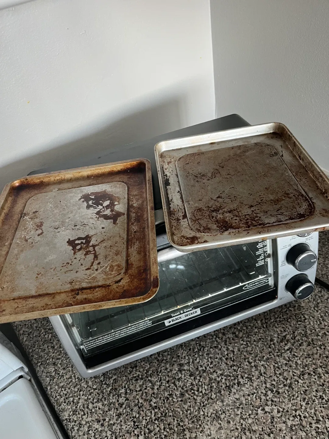 Black+Decker Toaster Oven image indicator(3)